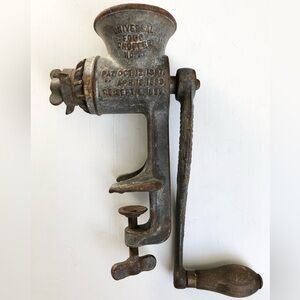 Antique 1899 Cast Iron No. 2 Universal Food Chopper Meat Grinder